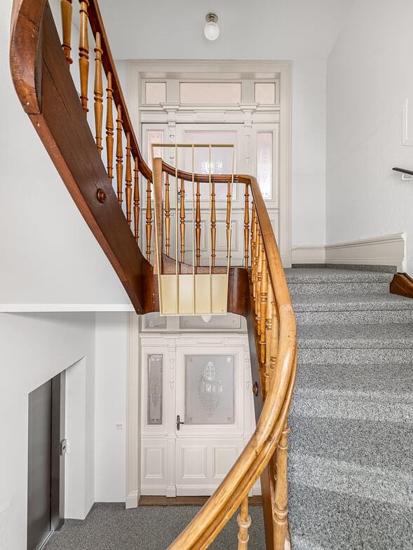 heritage® Verfahren - Wohnungsabschluss - Brandschutz - Sicherheit - Doppelflüglig mit Seitenteilen und Oblicht | © ARCHIBATCH